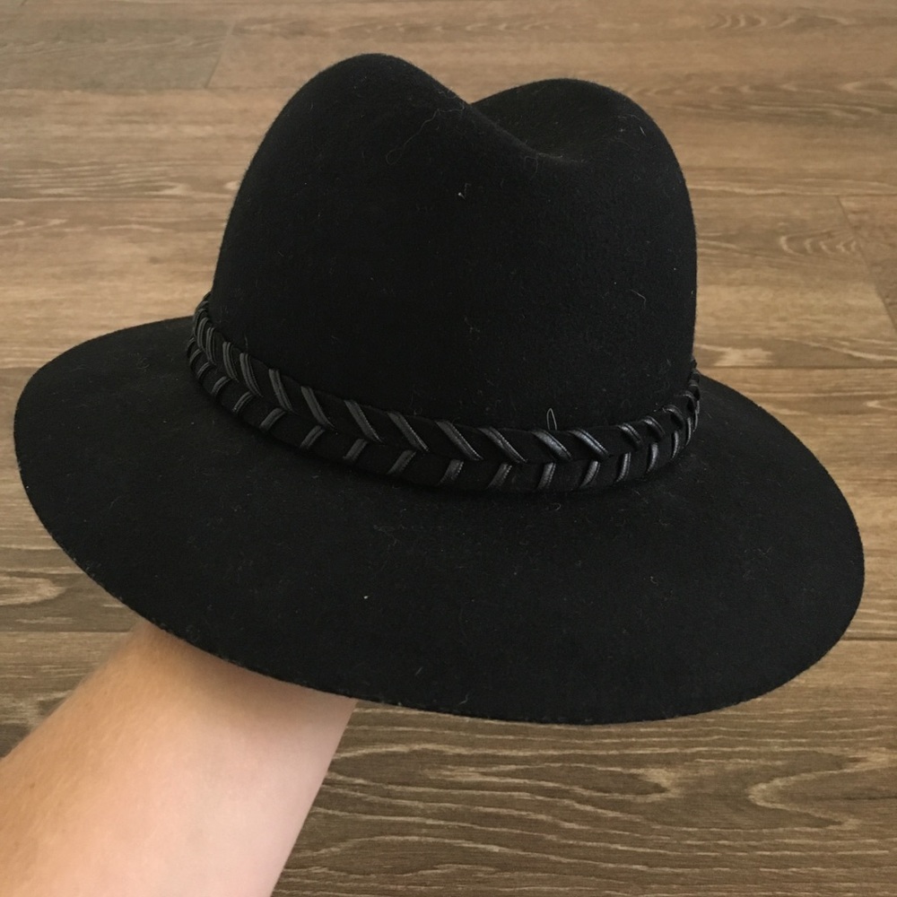 RVCA black hipster hat leather braid detail